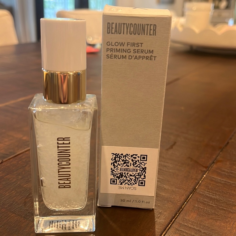 Brand New In Box Beautycounter Glow Set Primer